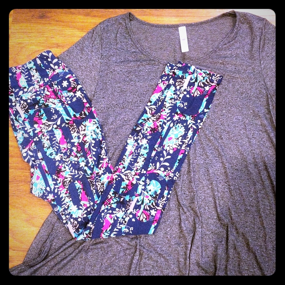 LuLaRoe Set floral leggings and gray T shirt